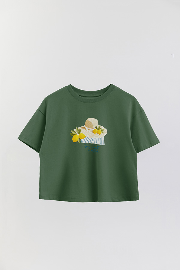 REMERA CROP ESTAMPADA COASTAL SUN HATS CITRUS