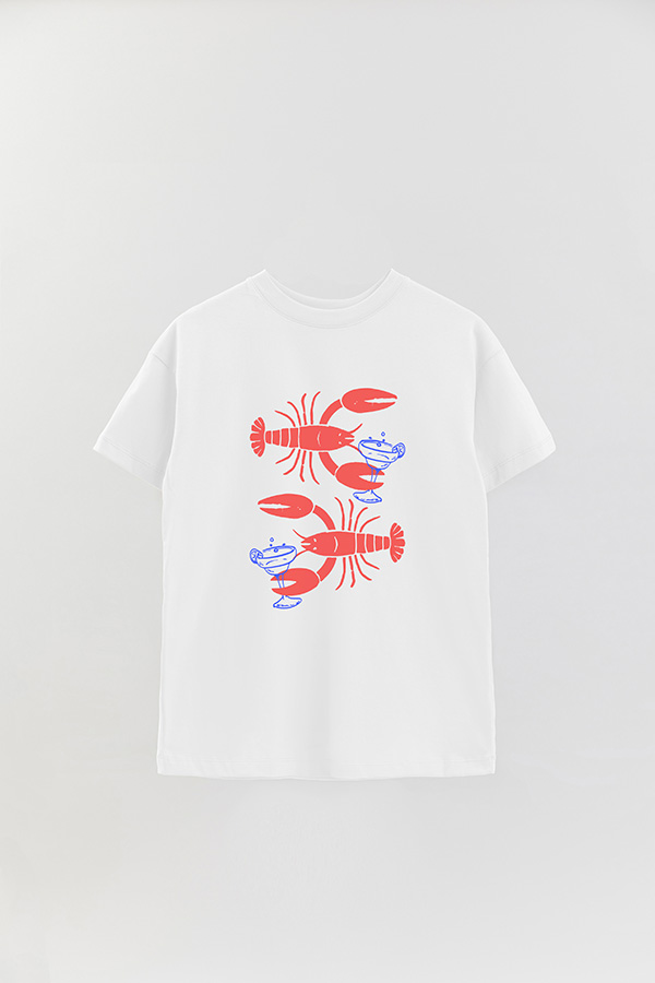 REMERA OVER ESTAMPADA LOBSTERS AND MARTINI