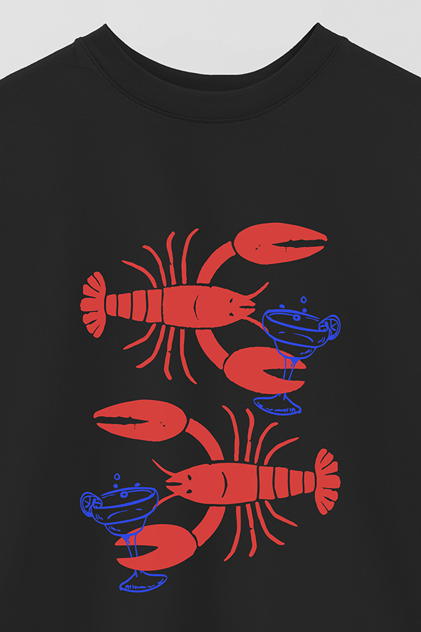 REMERA OVER ESTAMPADA LOBSTERS AND MARTINI