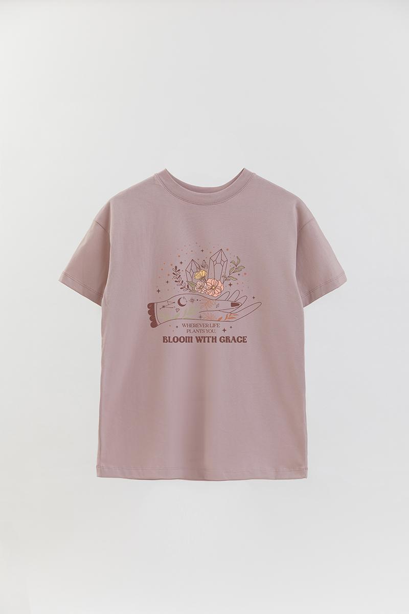 REMERA OVER ESTAMPADA MST BLOOM WITH GRACE