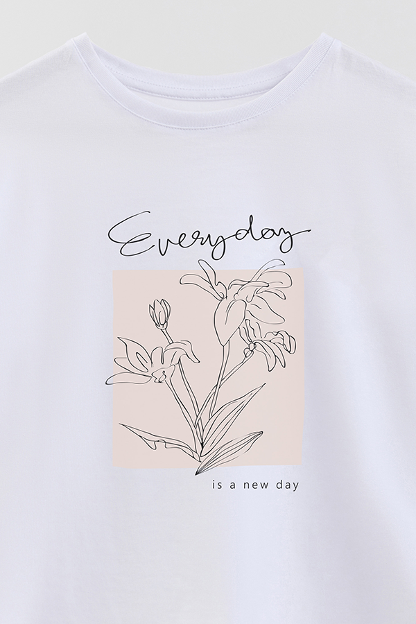 REMERA GIRL OVER EVERYDAY