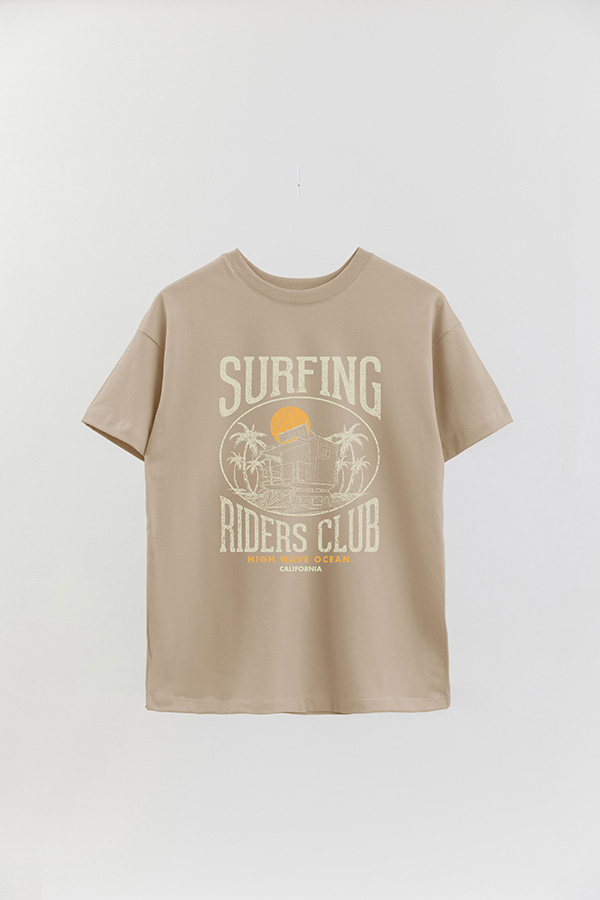 REMERA OVER ESTAMPADA SURFING RIDERS CLUB