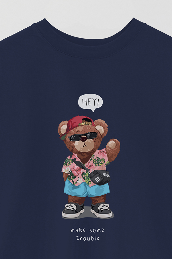 REMERA OVER ESTAMPADA UNISEX TEDDY MAKE SOME TROUBLE