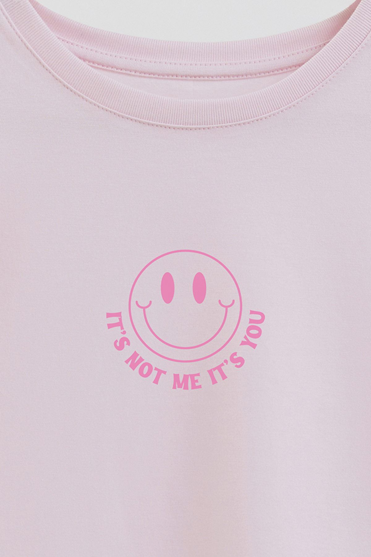 REMERA GIRL OVER SS IT'S NOT ME