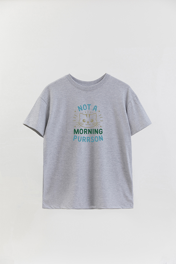 REMERA OVER ESTAMPADA CAT NOT A MORNING PURSON