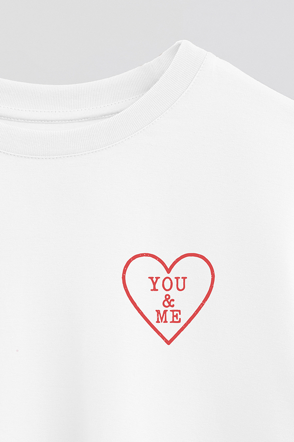 REMERA CROP ESTAMPADA VALENTINE STAMP 10