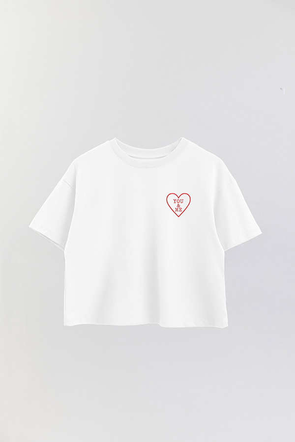 REMERA CROP ESTAMPADA VALENTINE STAMP 10