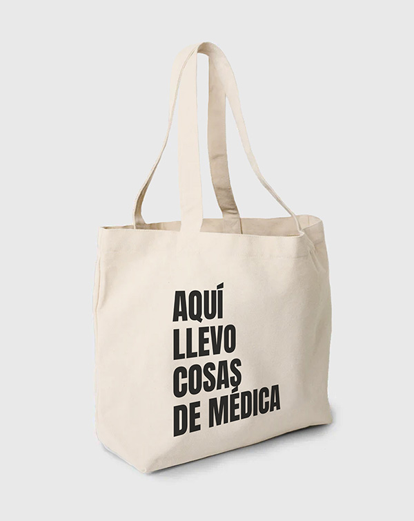 TOTE BAG AQUI LLEVO MÉDICA