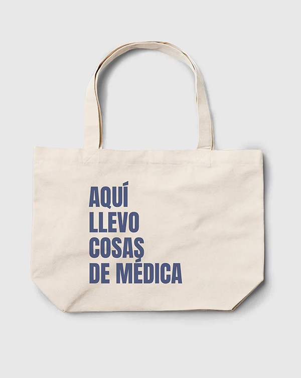TOTE BAG AQUI LLEVO MÉDICA