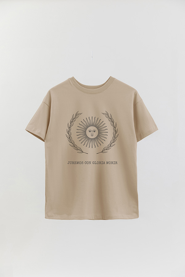 REMERA OVER ESTAMPADA ARG LS JUREMOS