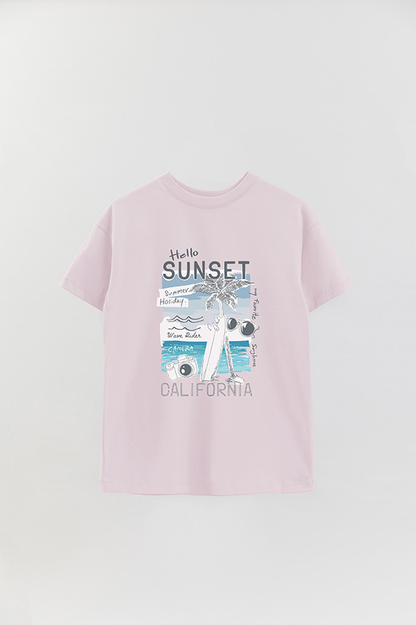 REMERA OVER ESTAMPADA HELLO SUNSET