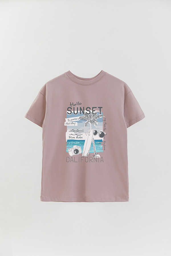 REMERA OVER ESTAMPADA HELLO SUNSET