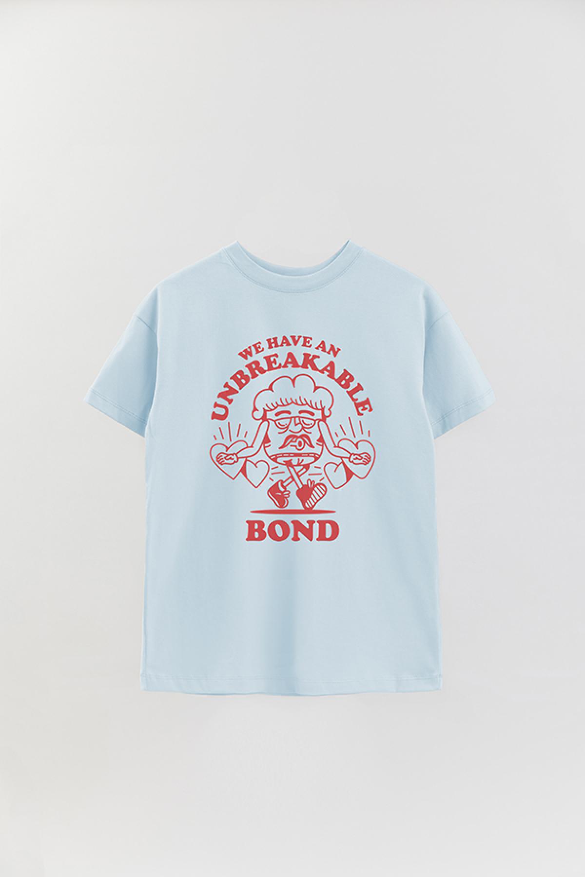 REMERA OVER ESTAMPADA WE HAVE AN UNBREAKABLE BOND