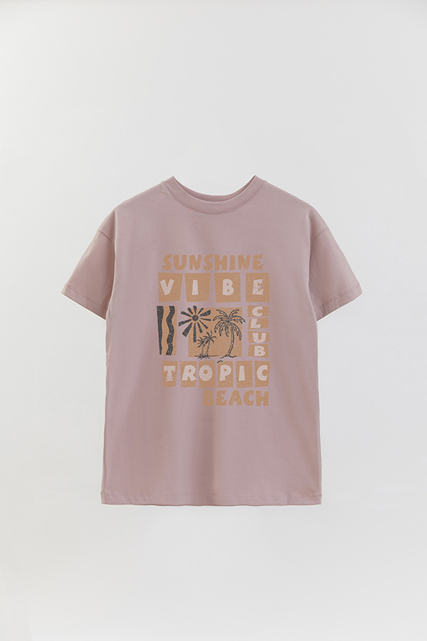 REMERA OVER ESTAMPADA TROPIC BEACH
