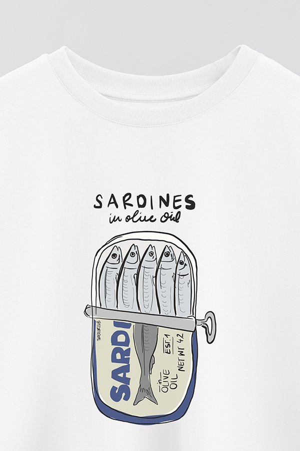 REMERA CROP ESTAMPADA BEACH SARDINES IN OLIVE OIL