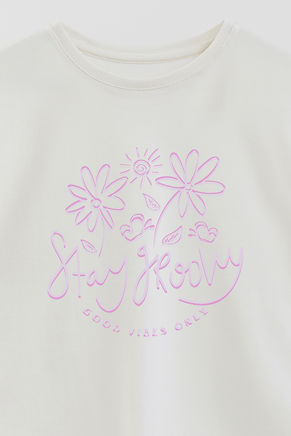 REMERA GIRL OVER STAY GROOVY
