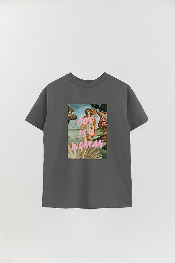 REMERA OVER ESTAMPADA ART COLLECTION 103 GOD IS A WOMAN