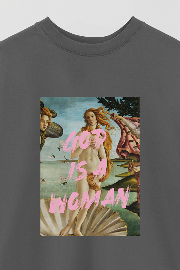 REMERA OVER ESTAMPADA ART COLLECTION 103 GOD IS A WOMAN