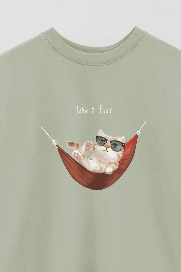 REMERA OVER ESTAMPADA CAT TAKE IT EASY