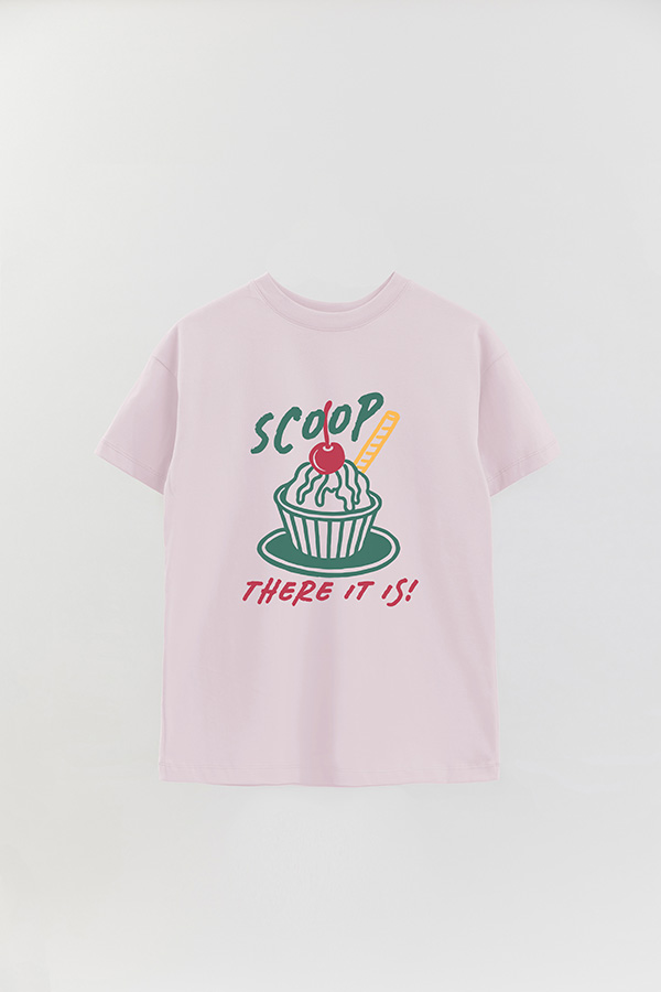 REMERA OVER ESTAMPADA SCOOP THERE IT IS