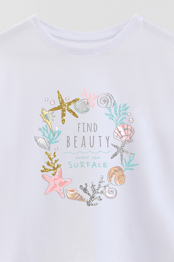 REMERA GIRL OVER FIND BEAUTY