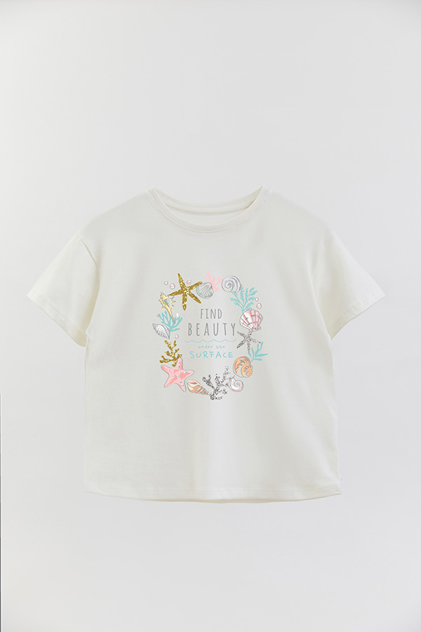 REMERA GIRL OVER FIND BEAUTY