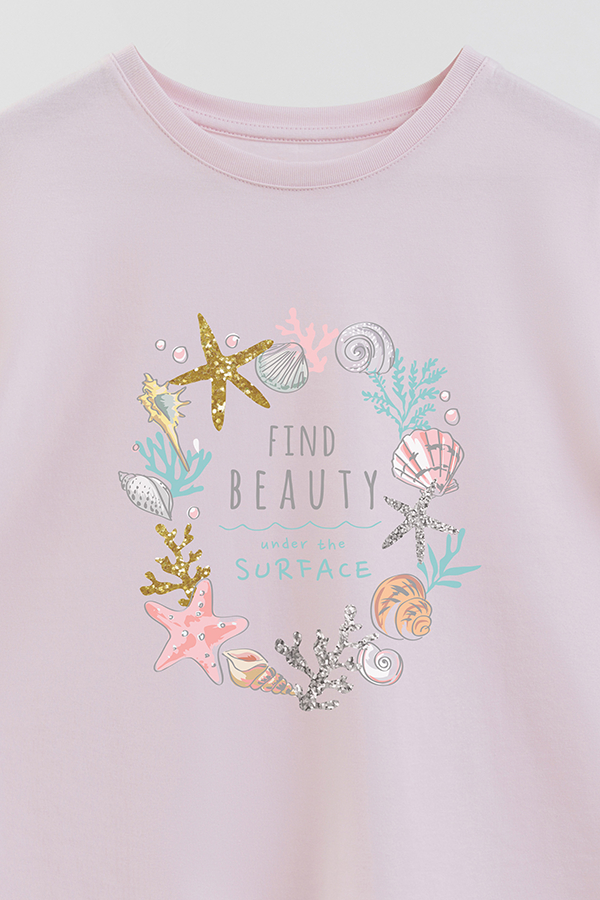 REMERA GIRL OVER FIND BEAUTY