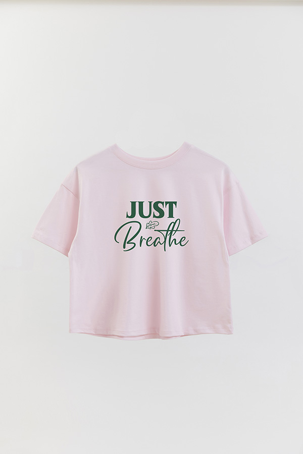 REMERA CROP ESTAMPADA GR JUST BREATHE