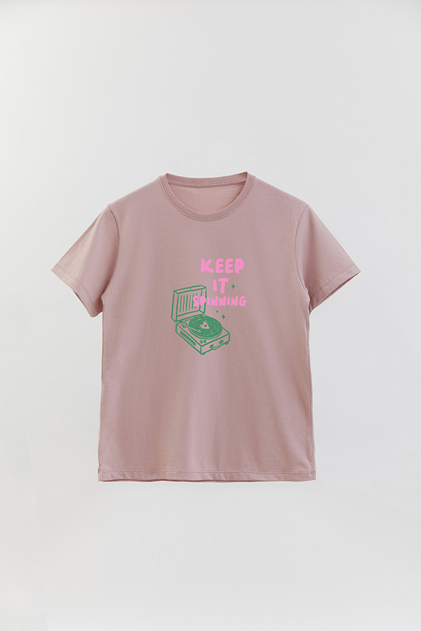 REMERA BASICA ESTAMPADA HD SPINNING