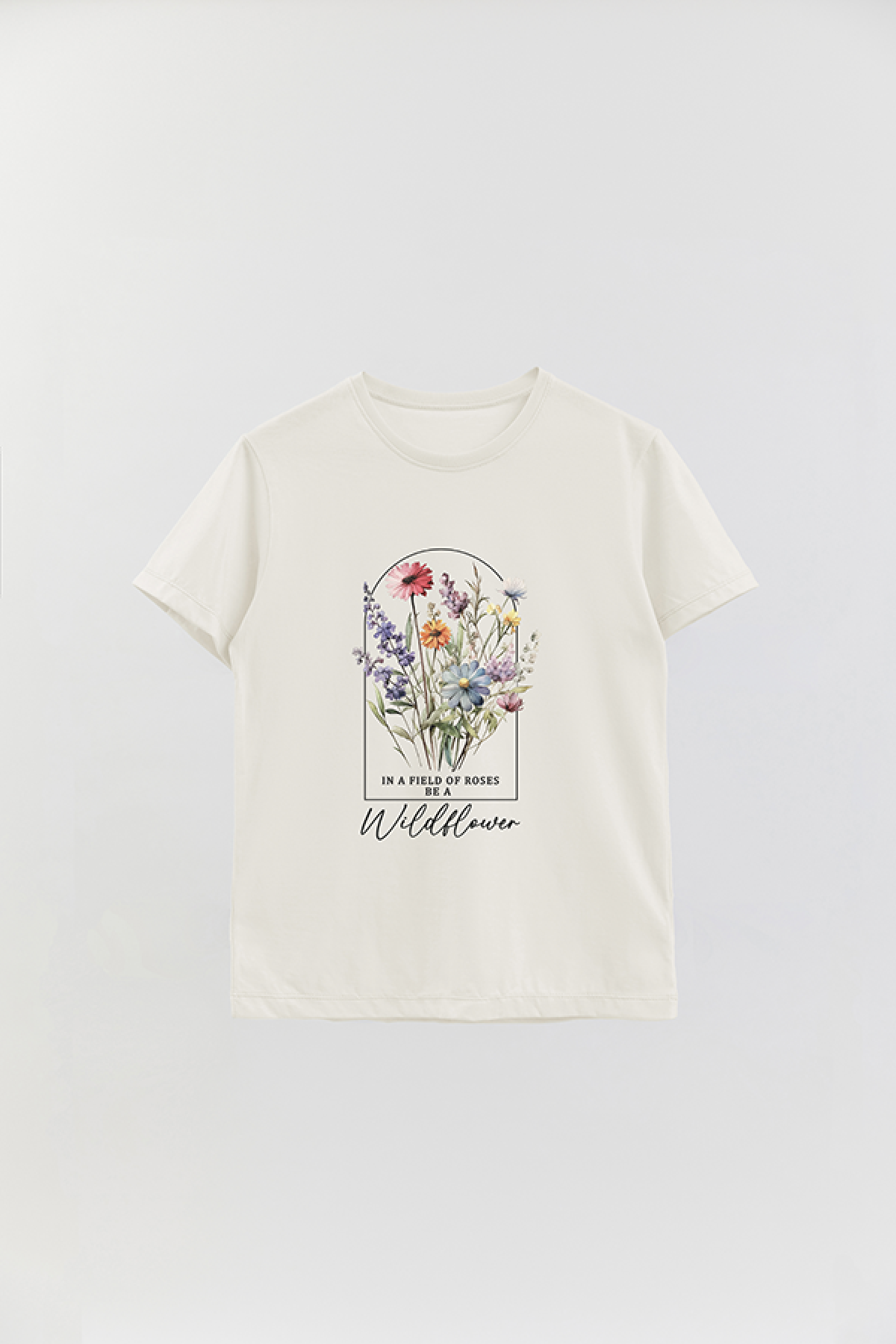 REMERA BASICA ESTAMPADA FLO2 IN A FIELD OF ROSES