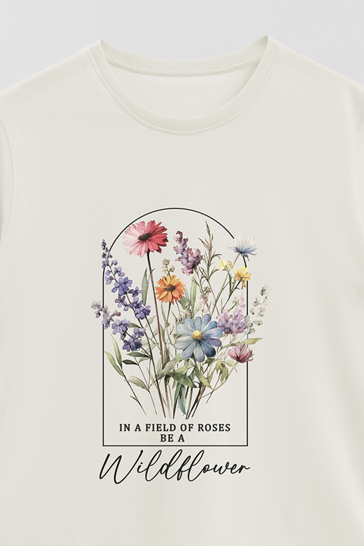 REMERA BASICA ESTAMPADA FLO2 IN A FIELD OF ROSES