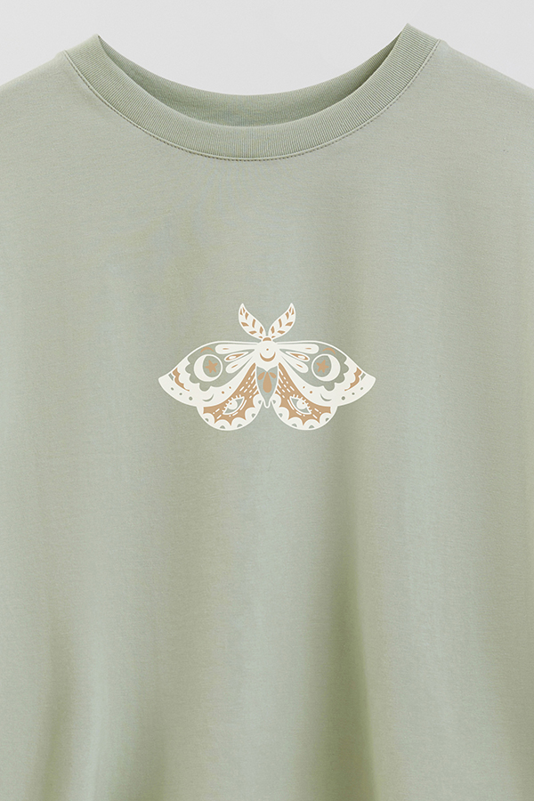 REMERA CROP ESTAMPADA BUTTERFLY 2