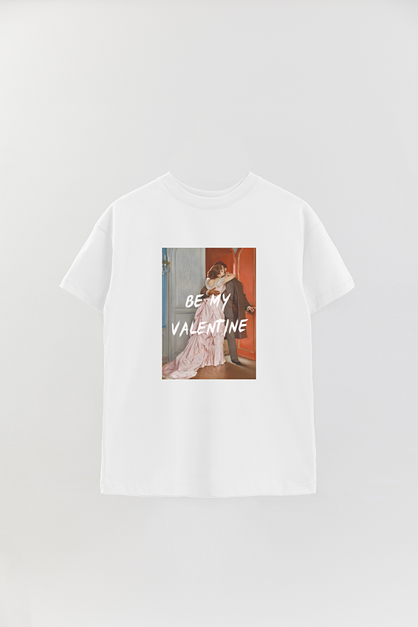 REMERA OVER ESTAMPADA ART COLLECTION 85 BE MY VALENTINE