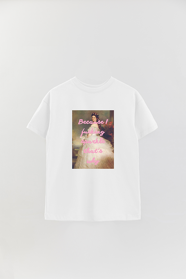 REMERA OVER ESTAMPADA ART COLLECTION 33 BECAUSE I FUCKING SPARKLE
