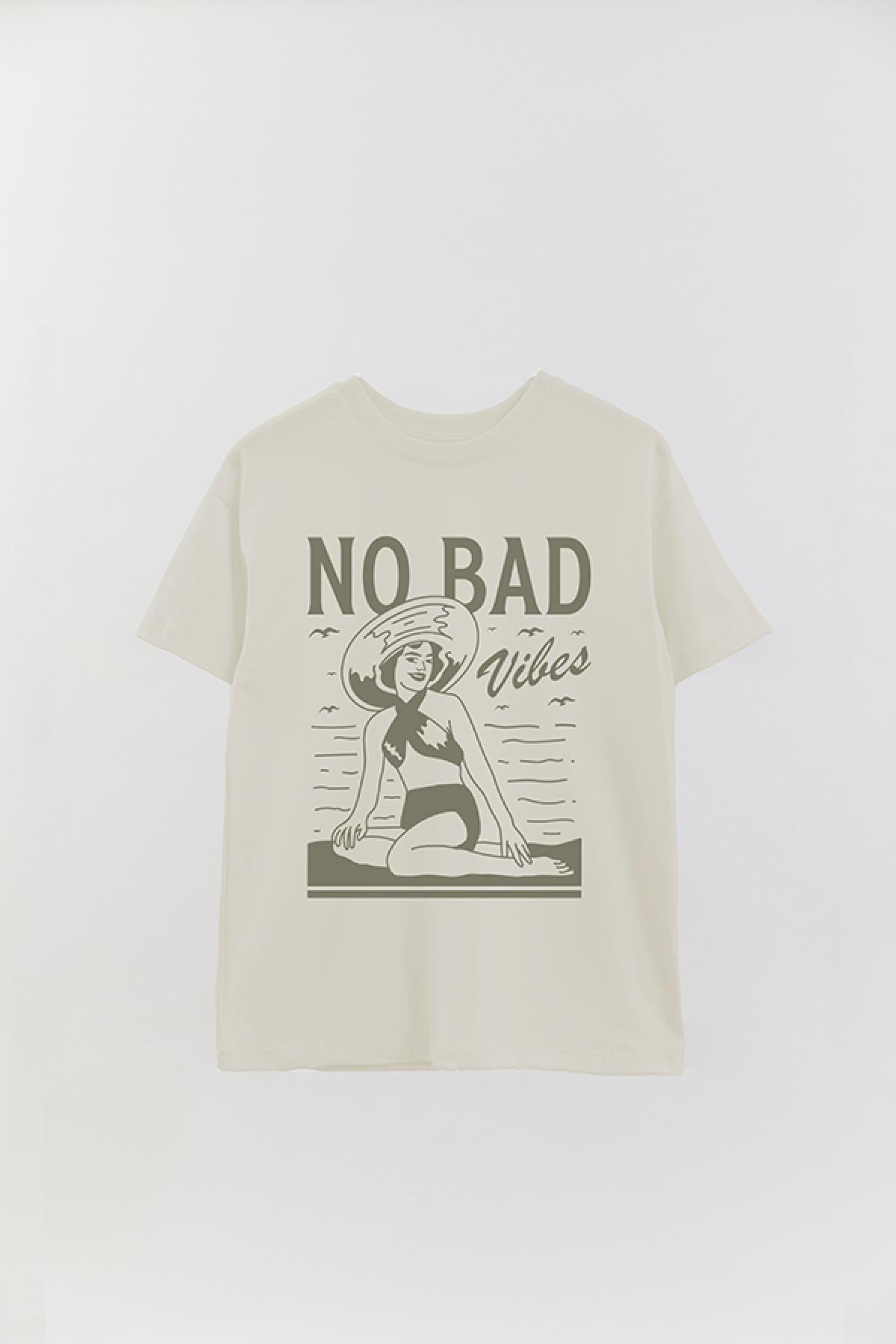 REMERA OVER ESTAMPADA SM NO BAD VIBES
