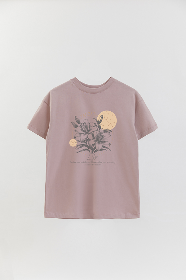 REMERA OVER ESTAMPADA ZODIAC TAURUS