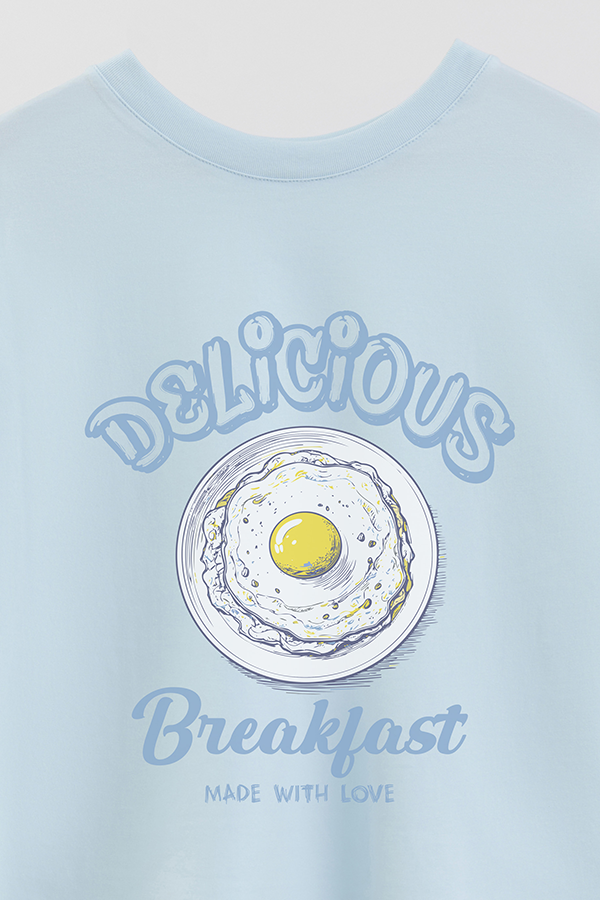 REMERA CROP ESTAMPADA DELICIOUS