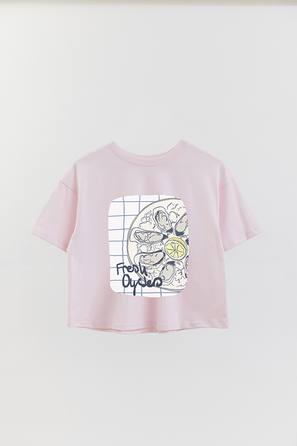 REMERA CROP ESTAMPADA BEACH FRESH OYSTER