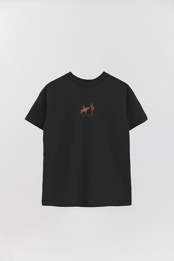REMERA OVER ESTAMPADA WESTERN WILD WEST COWBOY