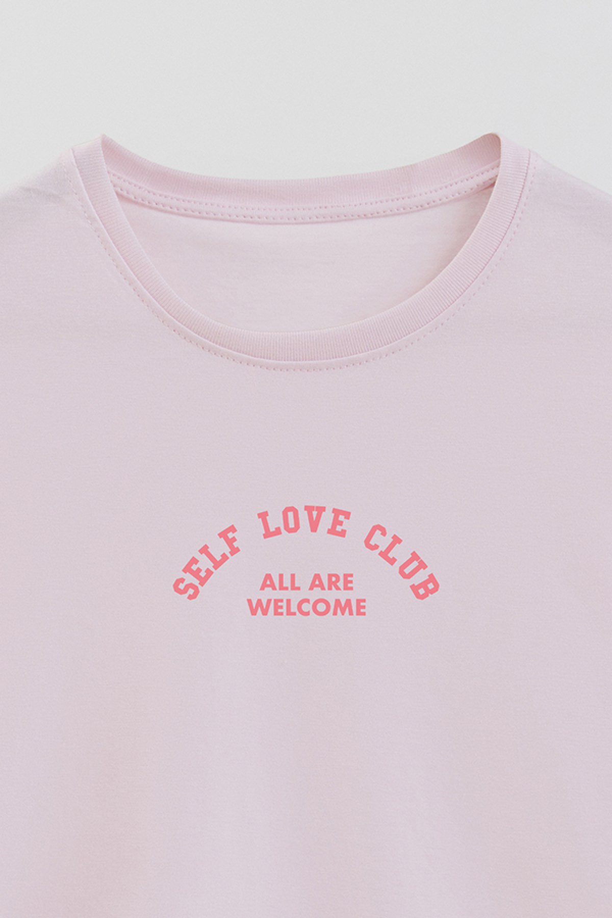 REMERA BASICA ESTAMPADA WCV SELF LOVE CLUB