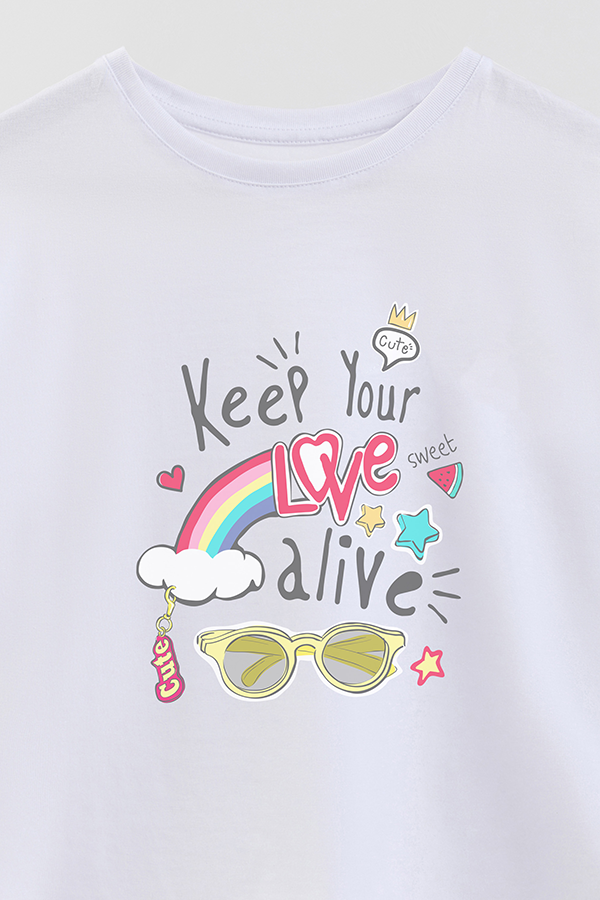 REMERA GIRL OVER KEEP YOUR LOVE ALIVE