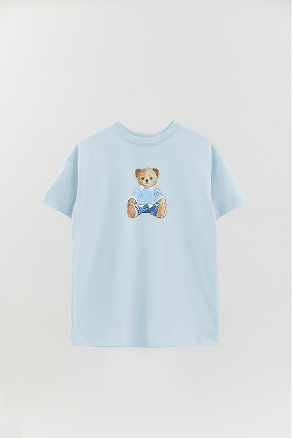 REMERA OVER ESTAMPADA UNISEX BEAR SITTING BLUE