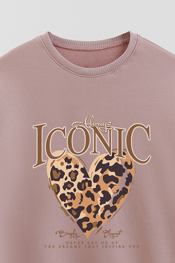 BUZO CREWNECK RUSTICO GIRL ICONIC PRINT ICONIC