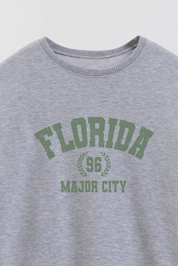 BUZO CREWNECK RUSTICO VARSITY GIRL MAJOR CITY