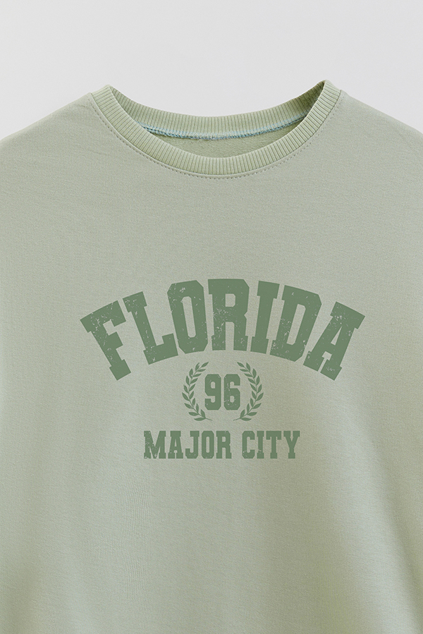 BUZO CREWNECK RUSTICO VARSITY GIRL MAJOR CITY