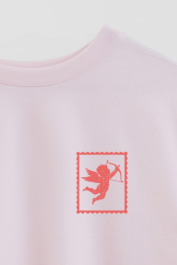 REMERA CROP ESTAMPADA VALENTINE STAMP 2