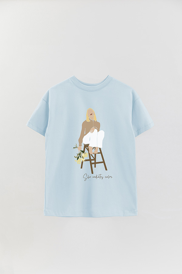 REMERA OVER ESTAMPADA SHE RADIATES CALM