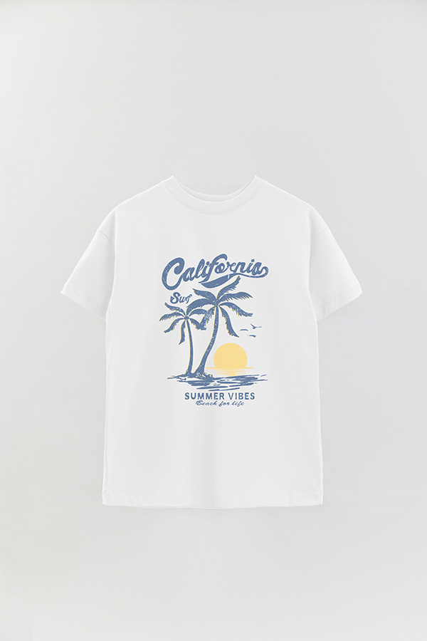 REMERA OVER ESTAMPADA CALIFORNIA SURF SUMMER