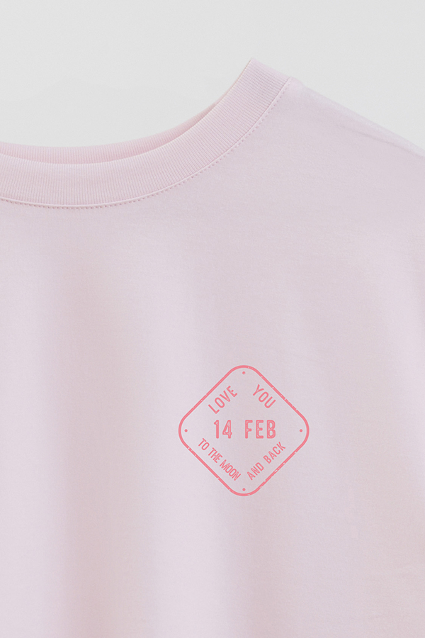 REMERA CROP ESTAMPADA VALENTINE STAMP 7