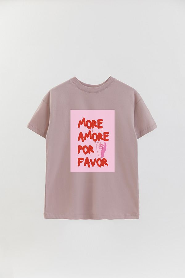 REMERA OVER ESTAMPADA MORE AMORE